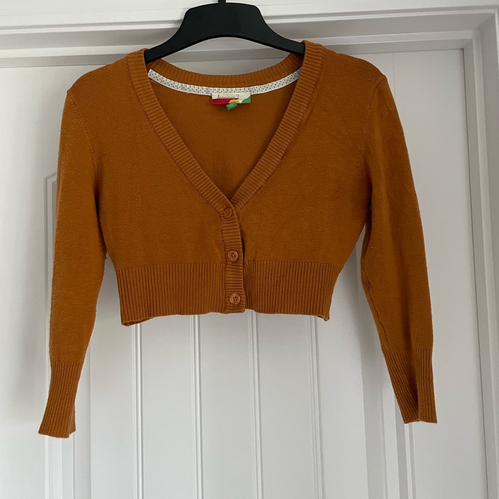 ModCloth cropped orange cardigan in size small with 3/4 length sleeves